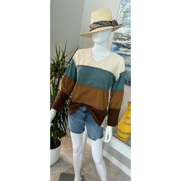 Color block raw stitch top S M L XL - Picture 4 of 6